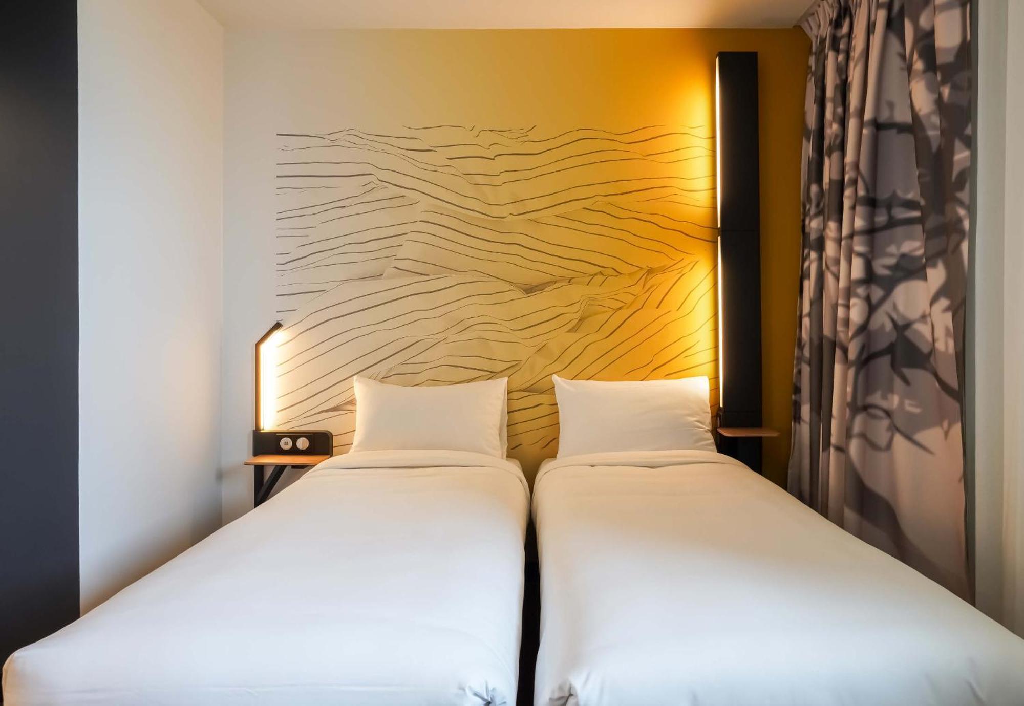B&B Hotel Paris Porte D'Orleans モンルージュ エクステリア 写真