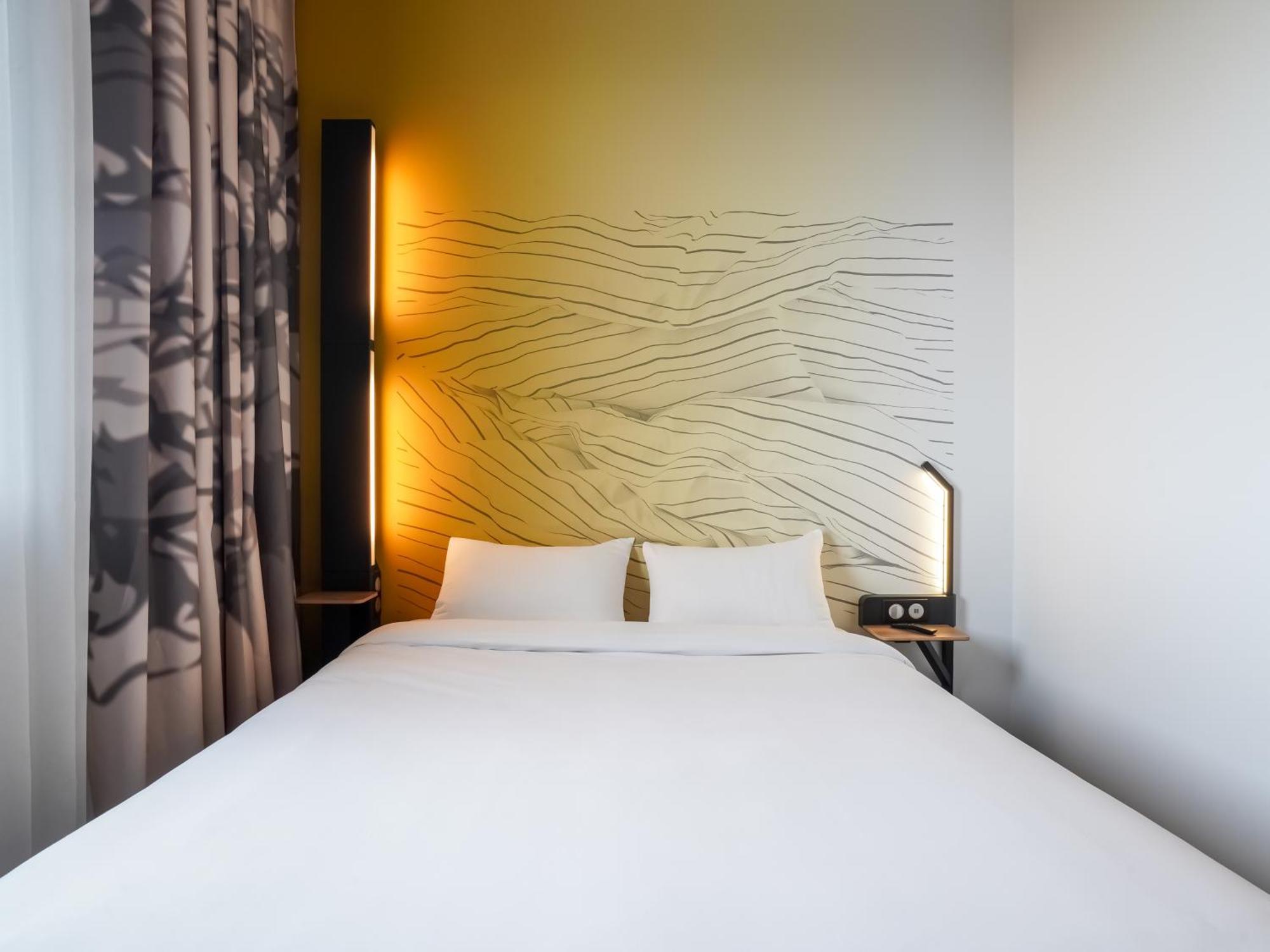 B&B Hotel Paris Porte D'Orleans モンルージュ エクステリア 写真