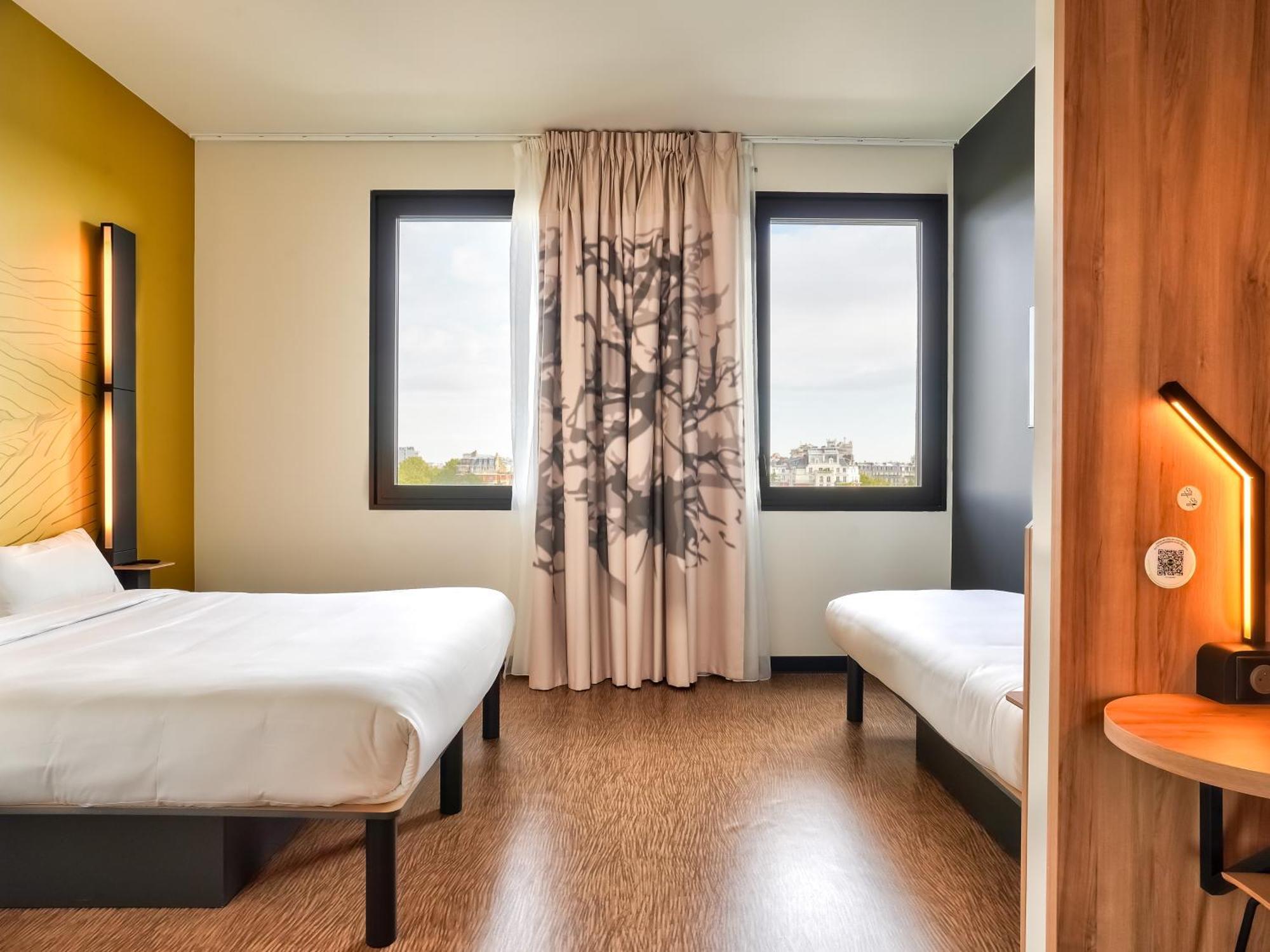 B&B Hotel Paris Porte D'Orleans モンルージュ エクステリア 写真